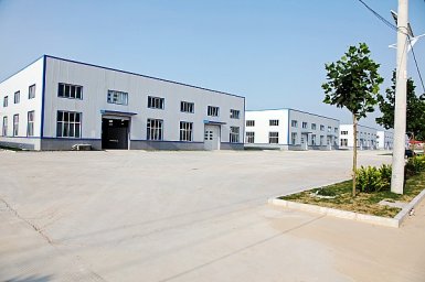 万率产业园标准化厂房建设项目完成（2012.8.25）