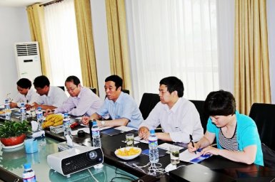 省工业和信息化厅、中小企业局领导关心万率成